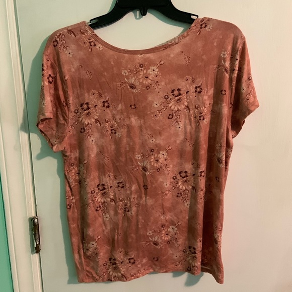 LOOSE TOP - Picture 2 of 3